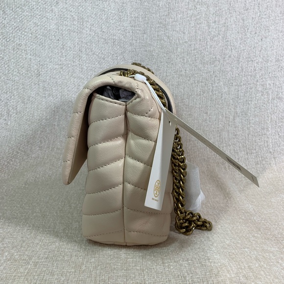 Tory Burch Kira Chevron Cream Leather Small Convertible Shoulder/Crossbody Bag - Picture 4 of 16